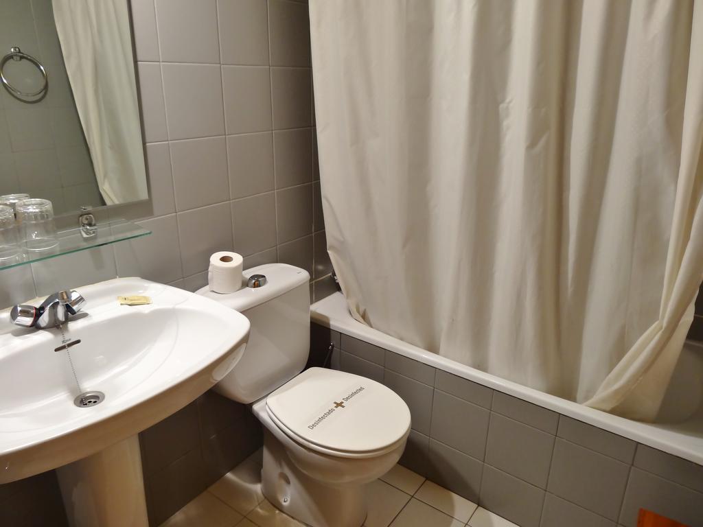 Hostal Casa Laplaza Hotel San Juan de Plan Szoba fotó