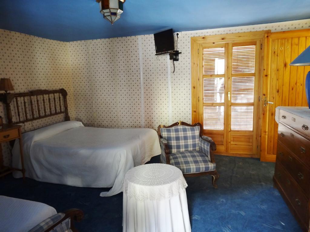 Hostal Casa Laplaza Hotel San Juan de Plan Szoba fotó